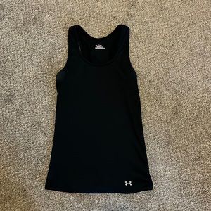 Medium Black Under Armour Workout Tank Top
